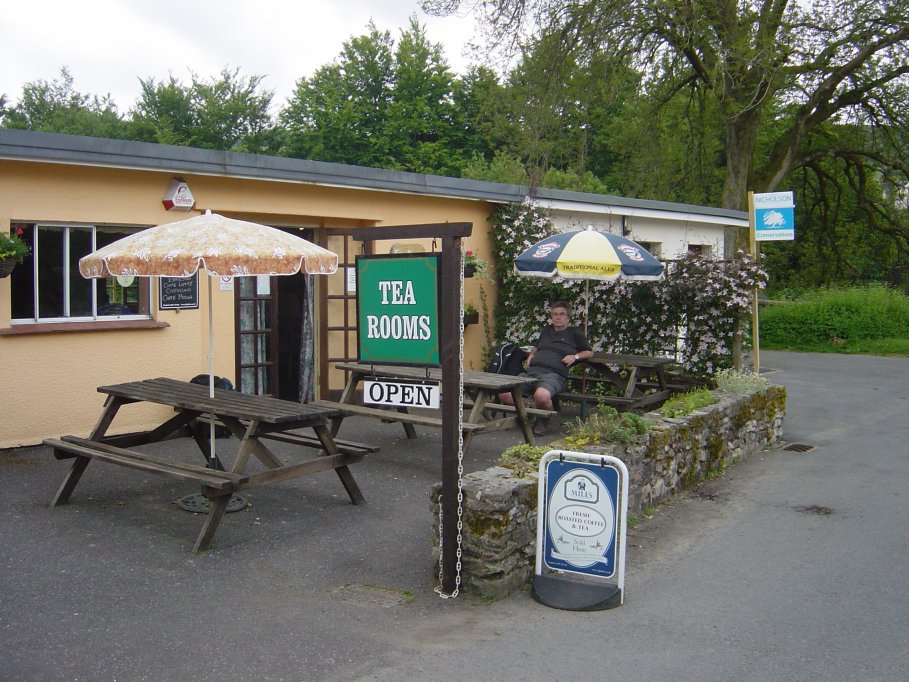 We have all run away & left Dick outside the tea rooms in Withypool (well that's what it looks like).